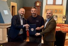 Puszcza i Górnik Zabrze łączą siły. Podolski pojawił się w Niepołomicach