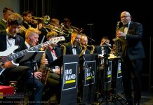 Święto jazzu w MDK. Koncert Big Band Bochnia – ZDJĘCIA