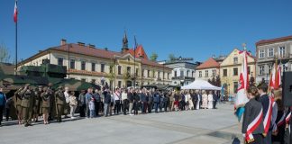Bochnia uczciła 235. rocznicę Konstytucji 3 Maja – ZDJĘCIA