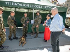 Bochnia. Targi Służb Mundurowych na Rynku – ZDJĘCIA