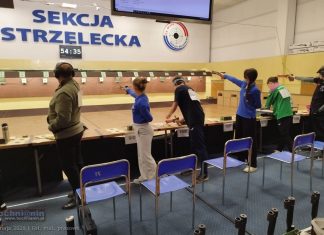 Strzelectwo. Zawodniczki „Młodego Strzelca” z dobrymi wynikami w Krakowie