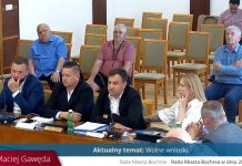 Bochnia. Zamieszanie wokół mandatu Macieja Gawędy. Radny przedstawia opinię prawną