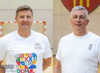 Kolejne pokolenia na parkiecie. Jak piłka ręczna od dziesięcioleci wychowuje młodych Bochnian