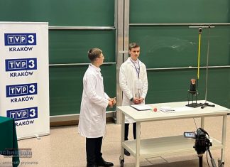 Uczniowie bocheńskiej „siódemki” Wojciech Kaczmarczyk i Mateusz Krupa najlepsi w ogólnopolskim konkursie naukowym