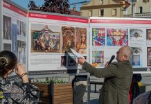 „Bocheńskie Orły” na Rynku. W Bochni otwarto wyjątkową wystawę o symbolice orła – ZDJĘCIA