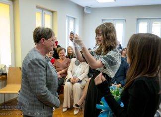 Bochnia. Ordery Błękitnej Niezapominajki dla przyjaciół dzieci i osób potrzebujących – ZDJĘCIA