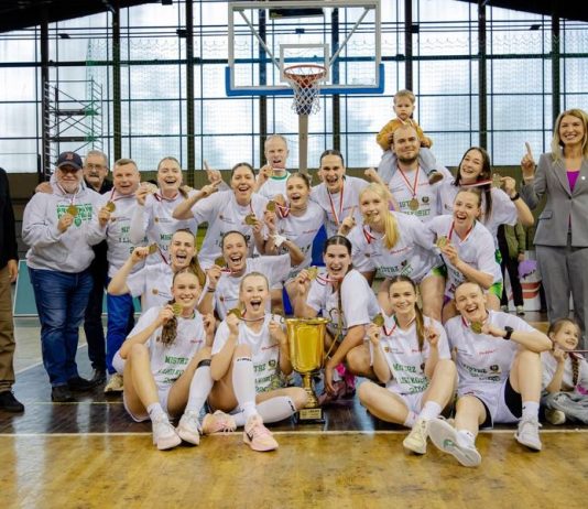 Pruszków ograł ŁKS w finale, zdobywa złoto i wraca do Ekstraklasy!
