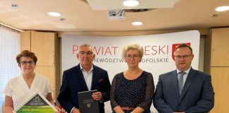 Powiat Brzeski z blisko 6 mln zł na drogę i most. Dofinansowanie otrzymała też gmina Rzezawa