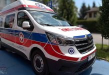 Nowy ambulans dla Niepołomickiego Centrum Medycznego. Ma odciążyć karetki ratunkowe