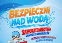 „Bezpieczni nad wodą” na Krytej Pływalni w Bochni. Zajęcia z samoratownictwa dla dzieci i młodzieży