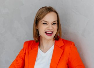 🔸 15 lat z językami, pasją i Bochnią. Rozmowa z Elżbietą Nocoń, założycielką szkoły ENCJO
