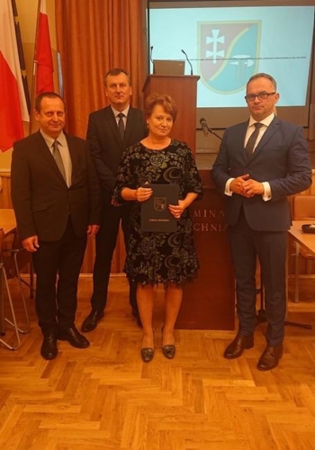 73482560 2431865490365989 7569249637173821440 n