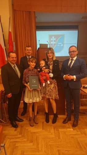 74337086 2431864120366126 2132871778416984064 n